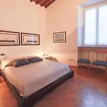 Florence- Ricasoli View Apartament