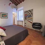 Florence- Ricasoli View Apartament *